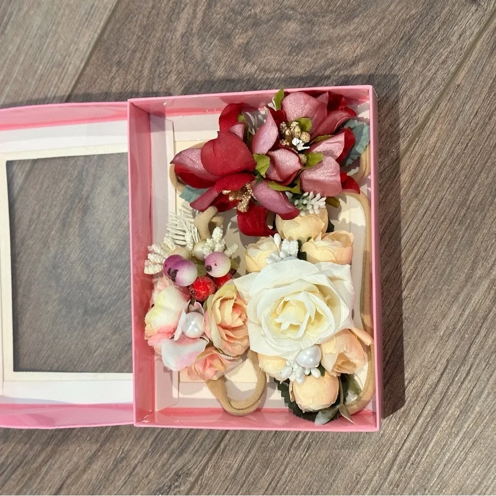 New in box baby girl 3 floral headbands